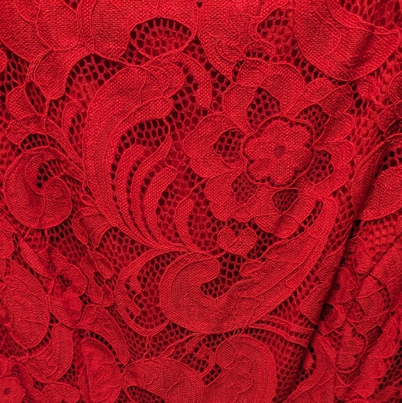 OBBUE Red Lace Dress Size M - Picture 4 of 6